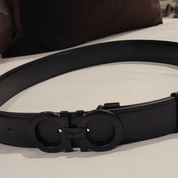 Designer belt for sale! - Picture 1 of 1